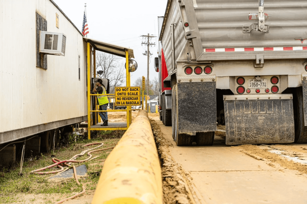 Hallett Materials Speeds Up Cash Flow and Improves Customer Experience with Apex